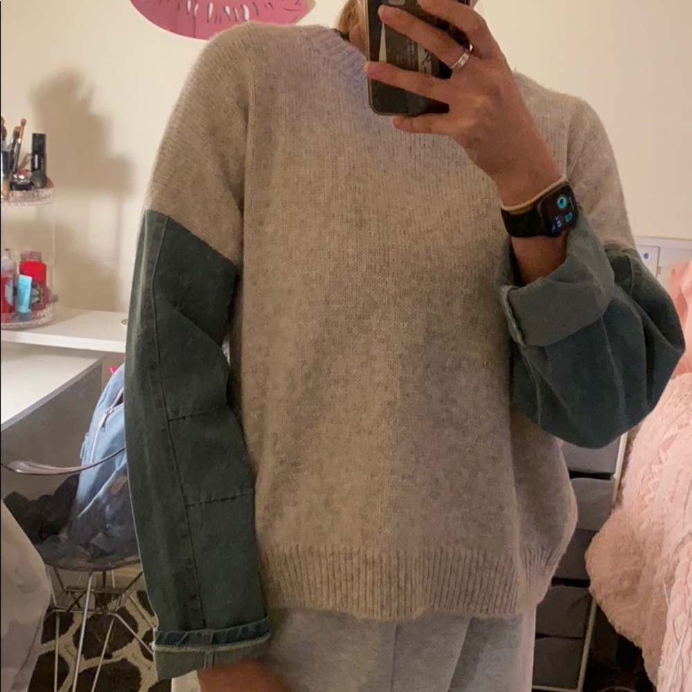Sweater with Jean sleeves